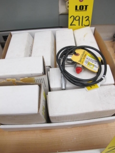 LOT (8) INSTRUMENT REMOTE SENSORS (G-44) LOADING & HANDLING FEE $10-2913