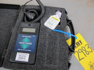 TELEDYNE HPM4/6 VACUUM GAUGE (G-44) LOADING & HANDLING FEE $10-2983