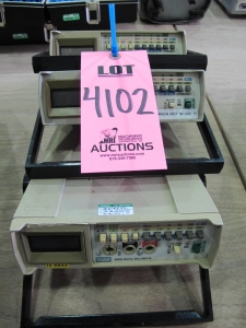 LOT (3) FLUKE MODEL 8050A DIGITAL MULTIMETERS (G-44) LOADING & HANDLING FEE $10-4102