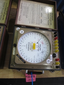 WESTINGHOUSE MODEL PI-161 PHASE-ANGLE METER (G-44) LOADING & HANDLING FEE $10-4119