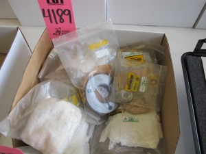 LOT MISC THREAD GAUGES (G-44) LOADING & HANDLING FEE $10-4189