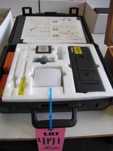 MITUTOYO MODEL SJ-201P PRECISION SURFACE INDICATOR (G-44) LOADING & HANDLING FEE $10-4191