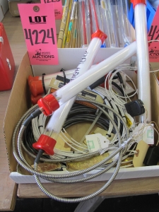 LOT MISC THERMOMETERS (G-44) LOADING & HANDLING FEE $10-4224