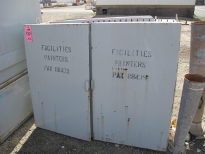 2-DOOR HEAVY DUTY INDUSTRIAL PARTS CABINET (G-40 OUTSIDE) LOADING & HANDLING FEE $50-4269