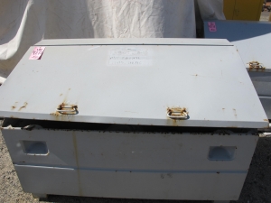 KNAACK HEAVY DUTY INDUSTRIAL JOB BOX (G-40 OUTSIDE) LOADING & HANDLING FEE $50-4272