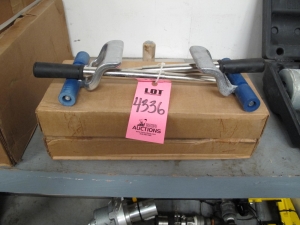 LOT MISC LAMINATE ROLLERS (G-30) LOADING & HANDLING FEE $10-4336