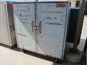 2-DOOR HEAVY DUTY INDUSTRIAL PARTS CABINET (G-30) LOADING & HANDLING FEE $50-4371